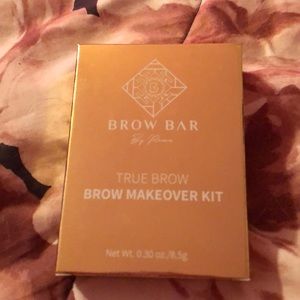 NIB Brow Bar True Brow Makeover Kit Medium